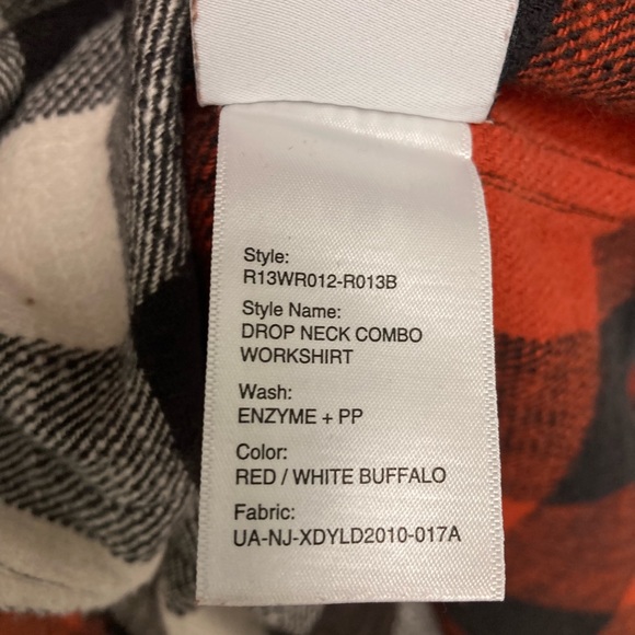 R13 WHITE & RED DROP NECK COMBO WORK SHIRT. Size Large - Picture 13 of 13